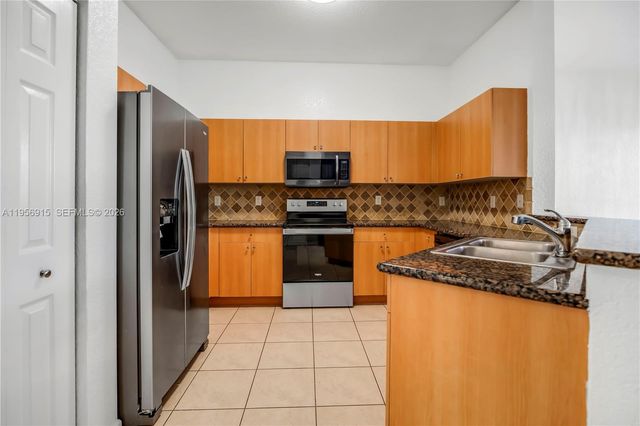 12409 SW 42nd St, Miramar, FL 33027