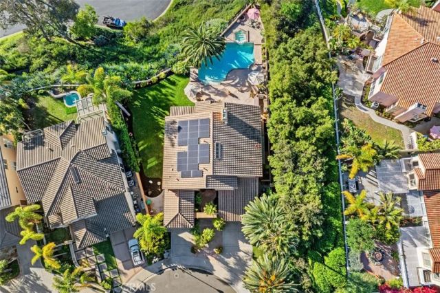 2 Salermo, Laguna Niguel, CA 92677