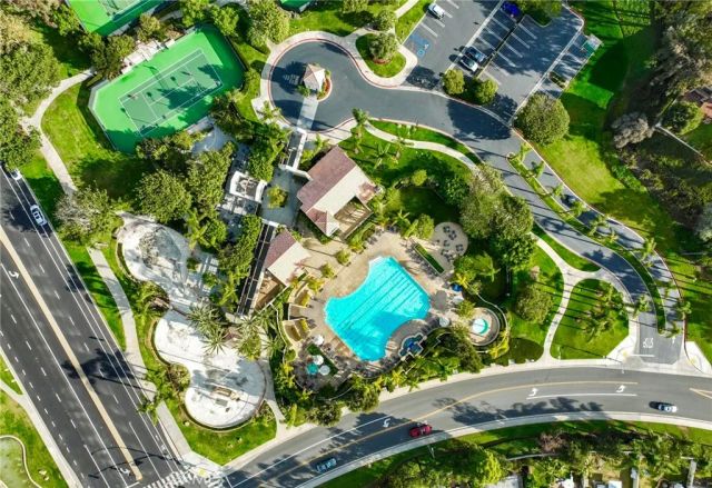 2 Salermo, Laguna Niguel, CA 92677