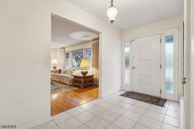 188 E Mount Pleasant Ave, Livingston Twp., NJ 07039