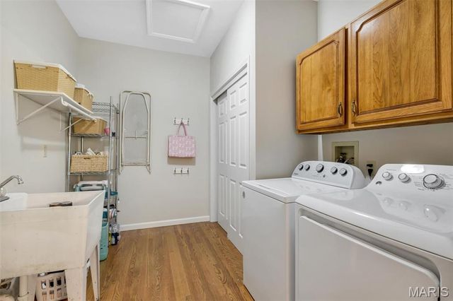 12543 Sunset Drive, St Louis, MO 63128