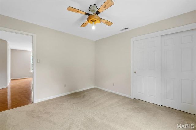 12543 Sunset Drive, St Louis, MO 63128