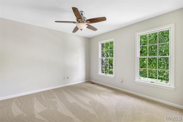 12543 Sunset Drive, St Louis, MO 63128
