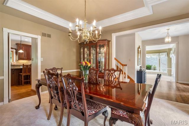 12543 Sunset Drive, St Louis, MO 63128