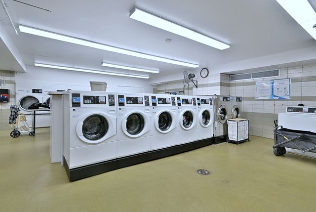 3440 N Lake Shore Drive 3C, Chicago, IL 60657