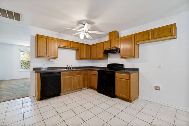 2932 Cypress Avenue, Dallas, TX 75227