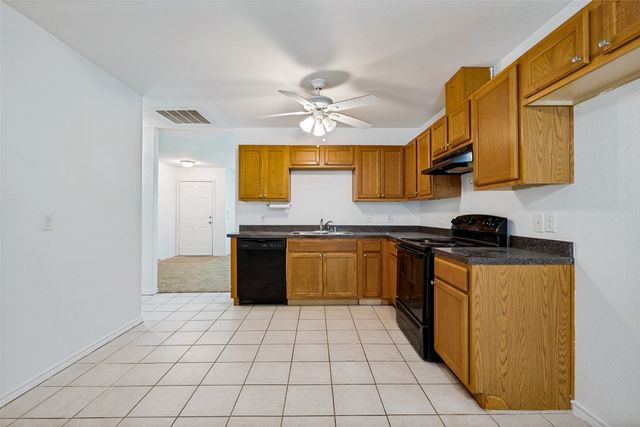 2932 Cypress Avenue, Dallas, TX 75227