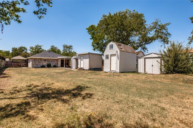 2932 Cypress Avenue, Dallas, TX 75227