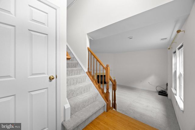 4097 FOUNTAINSIDE LN, Fairfax, VA 22030
