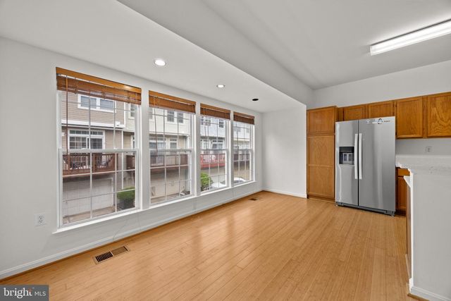 4097 FOUNTAINSIDE LN, Fairfax, VA 22030