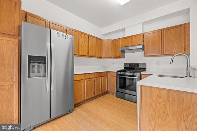 4097 FOUNTAINSIDE LN, Fairfax, VA 22030