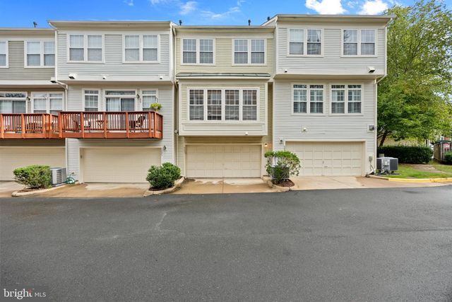 4097 FOUNTAINSIDE LN, Fairfax, VA 22030