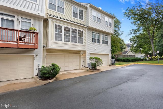4097 FOUNTAINSIDE LN, Fairfax, VA 22030