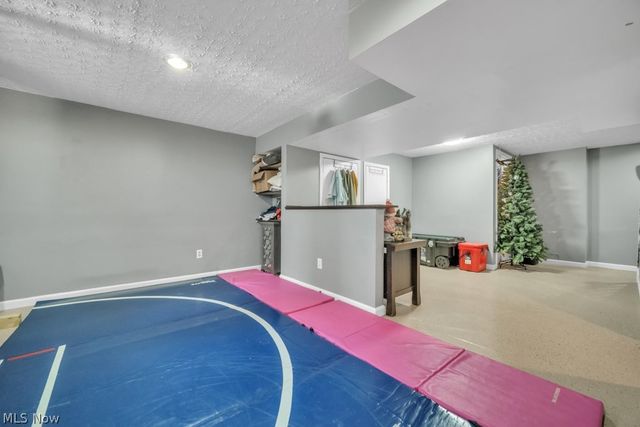 34955 Northview Circle, North Ridgeville, OH 44039