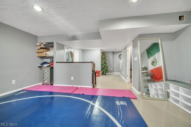 34955 Northview Circle, North Ridgeville, OH 44039