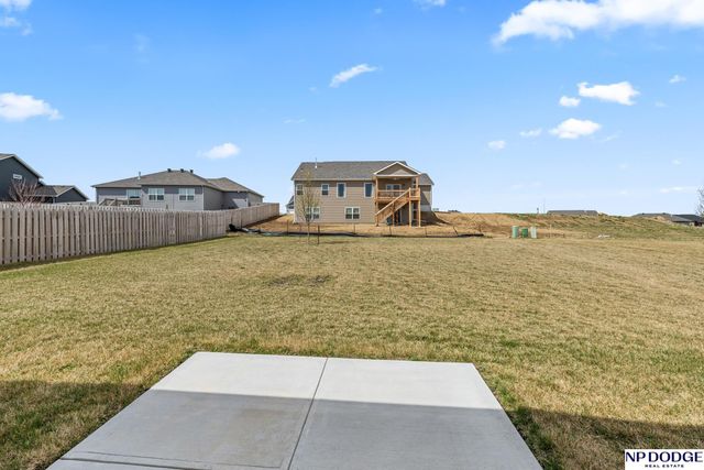 11926 S 117 Street, Papillion, NE 68046