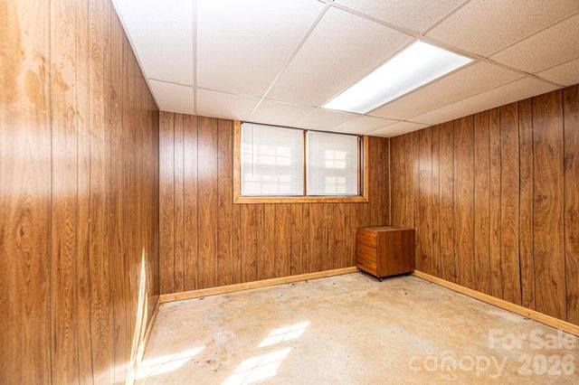 2681 Tumbleweed Drive, Lenoir, NC 28645