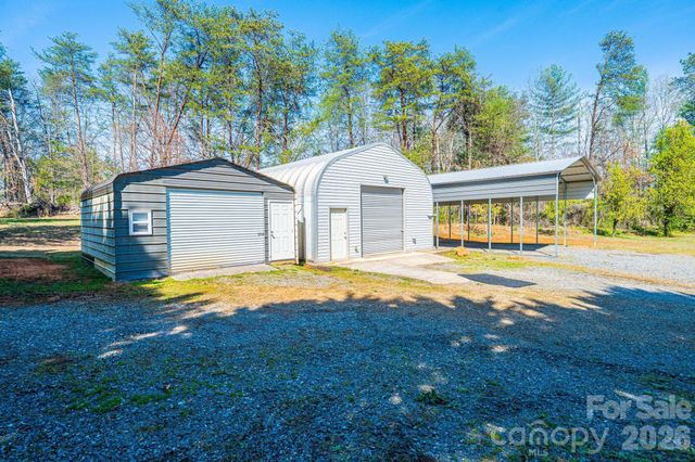2681 Tumbleweed Drive, Lenoir, NC 28645