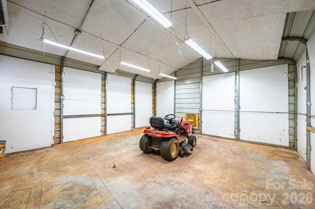 2681 Tumbleweed Drive, Lenoir, NC 28645