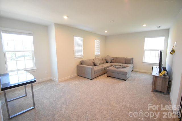 7200 Eagles Nest Lane, Huntersville, NC 28078