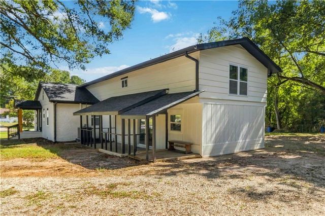 6089 Evans Drive, Rex, GA 30273