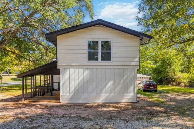 6089 Evans Drive, Rex, GA 30273