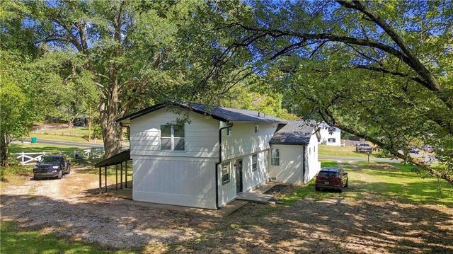 6089 Evans Drive, Rex, GA 30273