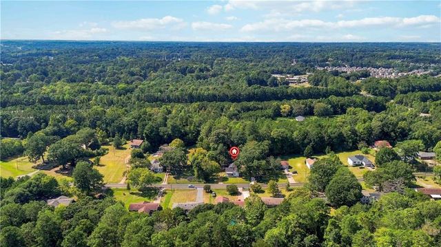 6089 Evans Drive, Rex, GA 30273