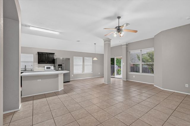 419 Red Sage Lane, Duncanville, TX 75137