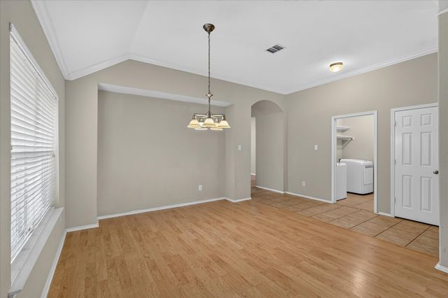 419 Red Sage Lane, Duncanville, TX 75137