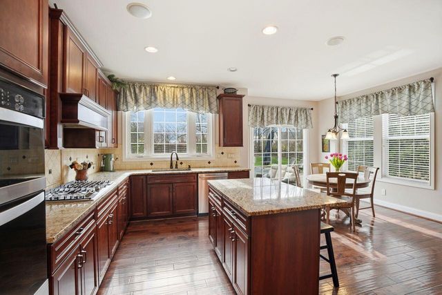 2567 Twin Hills Court, Union, KY 41091