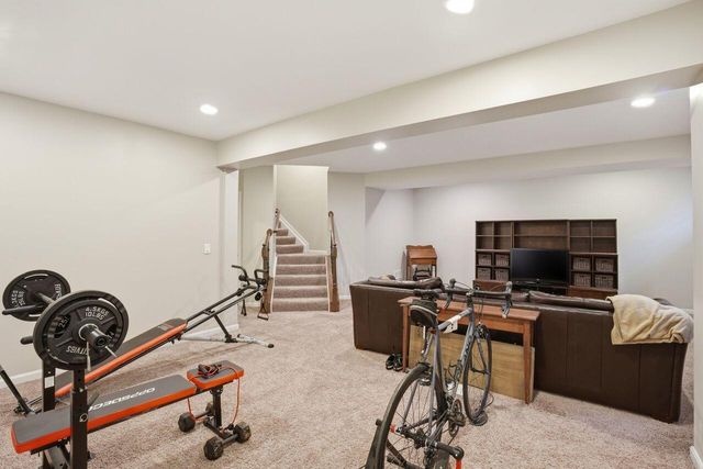 2567 Twin Hills Court, Union, KY 41091