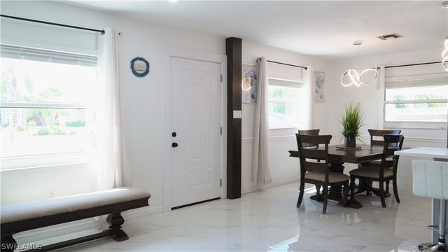 759 100th AVE N, Naples, FL 34108