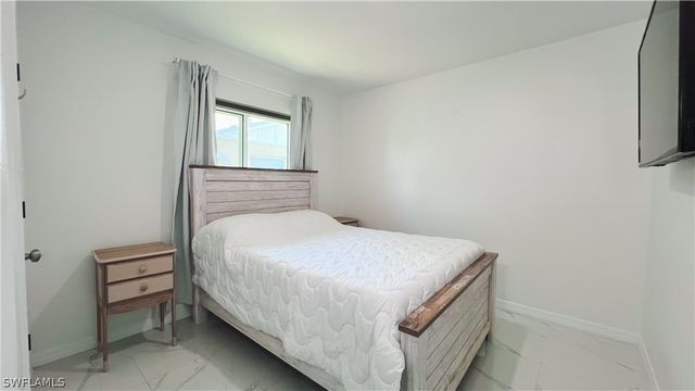 759 100th AVE N, Naples, FL 34108