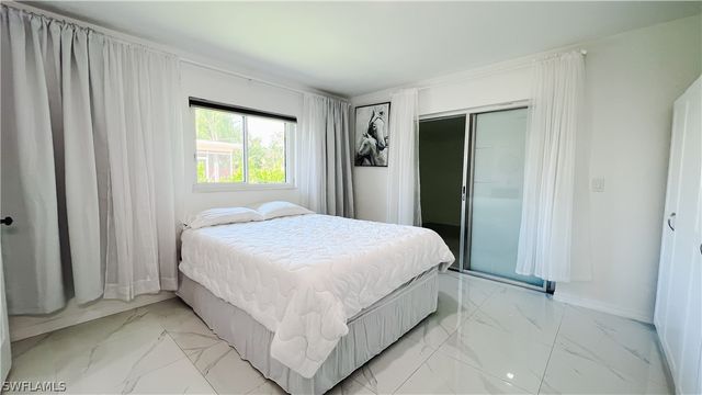 759 100th AVE N, Naples, FL 34108