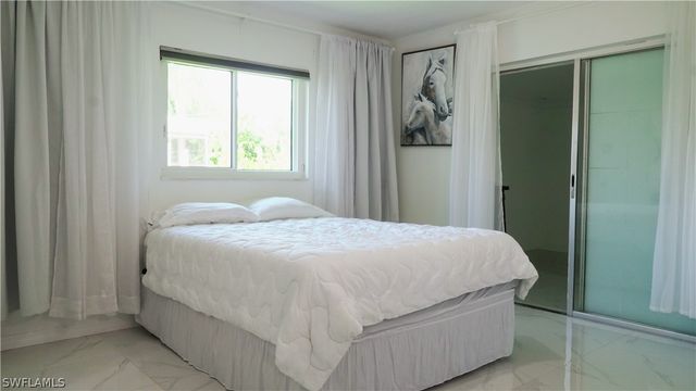 759 100th AVE N, Naples, FL 34108