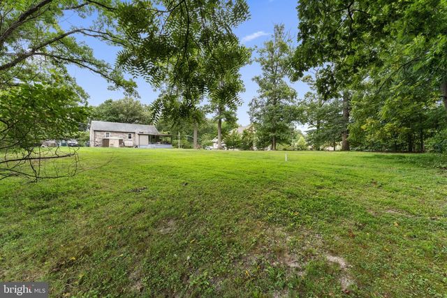 8721 POHICK RD, Springfield, VA 22153