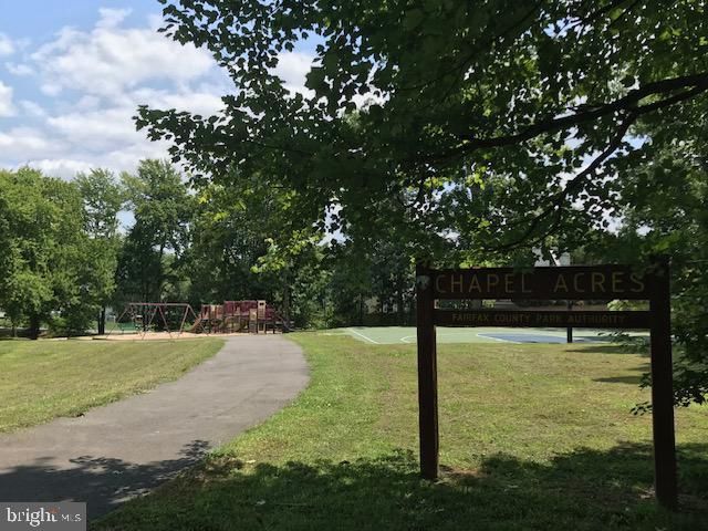 8721 POHICK RD, Springfield, VA 22153
