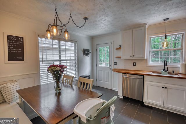7190 Woodland Avenue SE, Covington, GA 30014