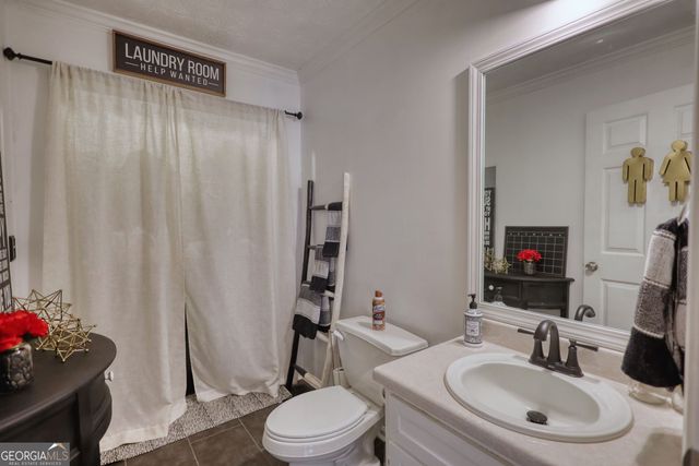 7190 Woodland Avenue SE, Covington, GA 30014