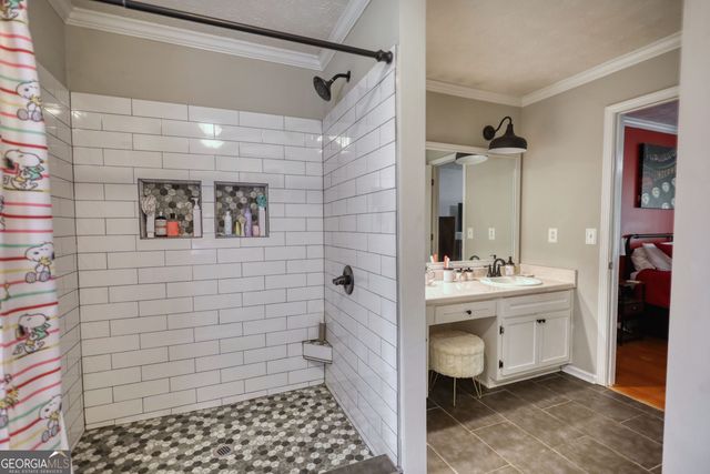 7190 Woodland Avenue SE, Covington, GA 30014