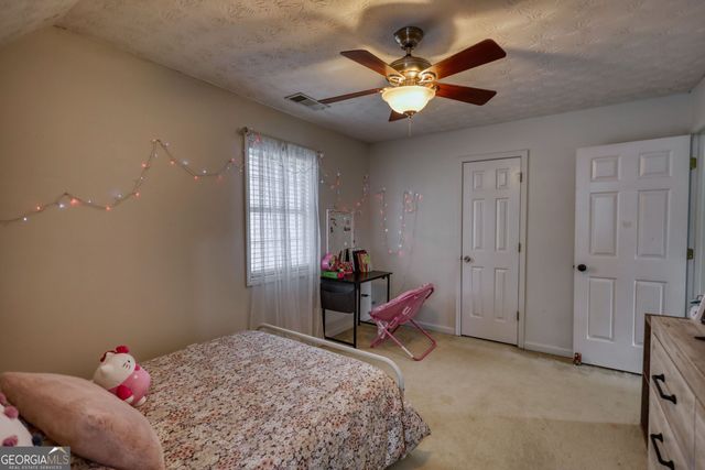 7190 Woodland Avenue SE, Covington, GA 30014