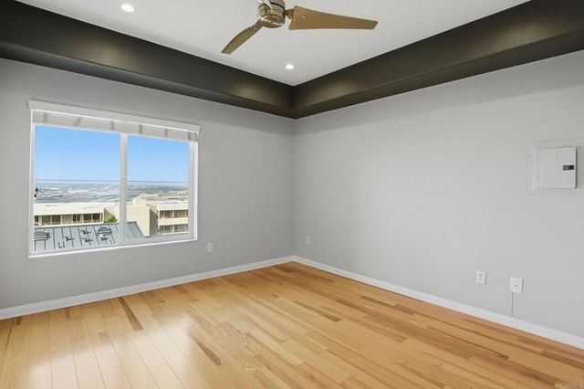 2330 1St Avenue 411, San Diego, CA 92101