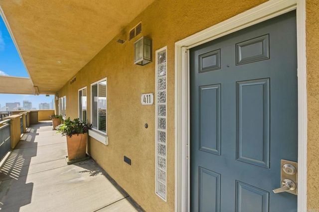 2330 1St Avenue 411, San Diego, CA 92101