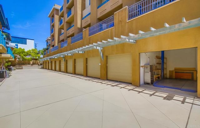 2330 1St Avenue 411, San Diego, CA 92101