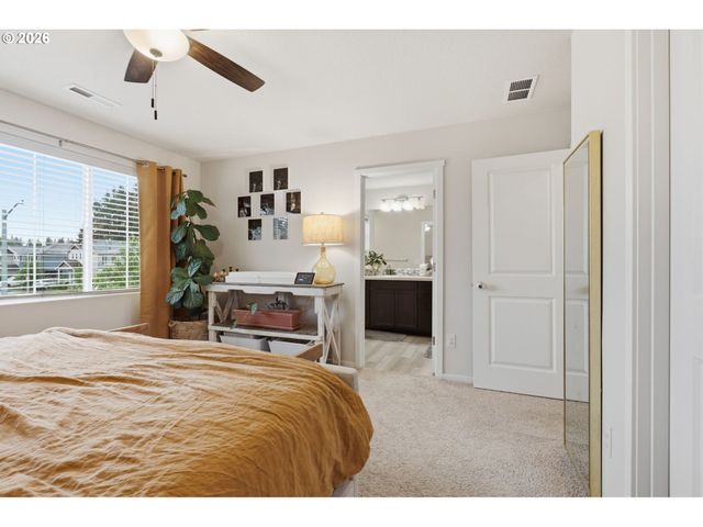 13717 Ne 5TH Way, Vancouver, WA 98684