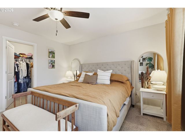13717 Ne 5TH Way, Vancouver, WA 98684