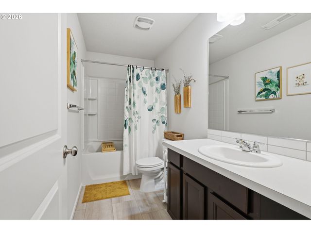 13717 Ne 5TH Way, Vancouver, WA 98684