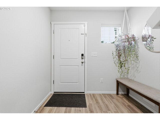 13717 Ne 5TH Way, Vancouver, WA 98684