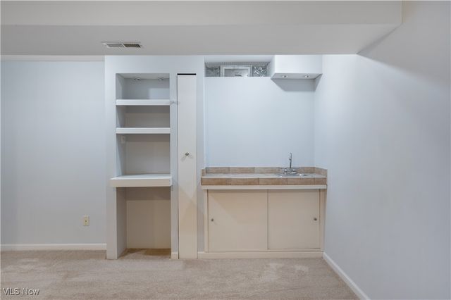 2177 W 41st Street, Cleveland, OH 44113